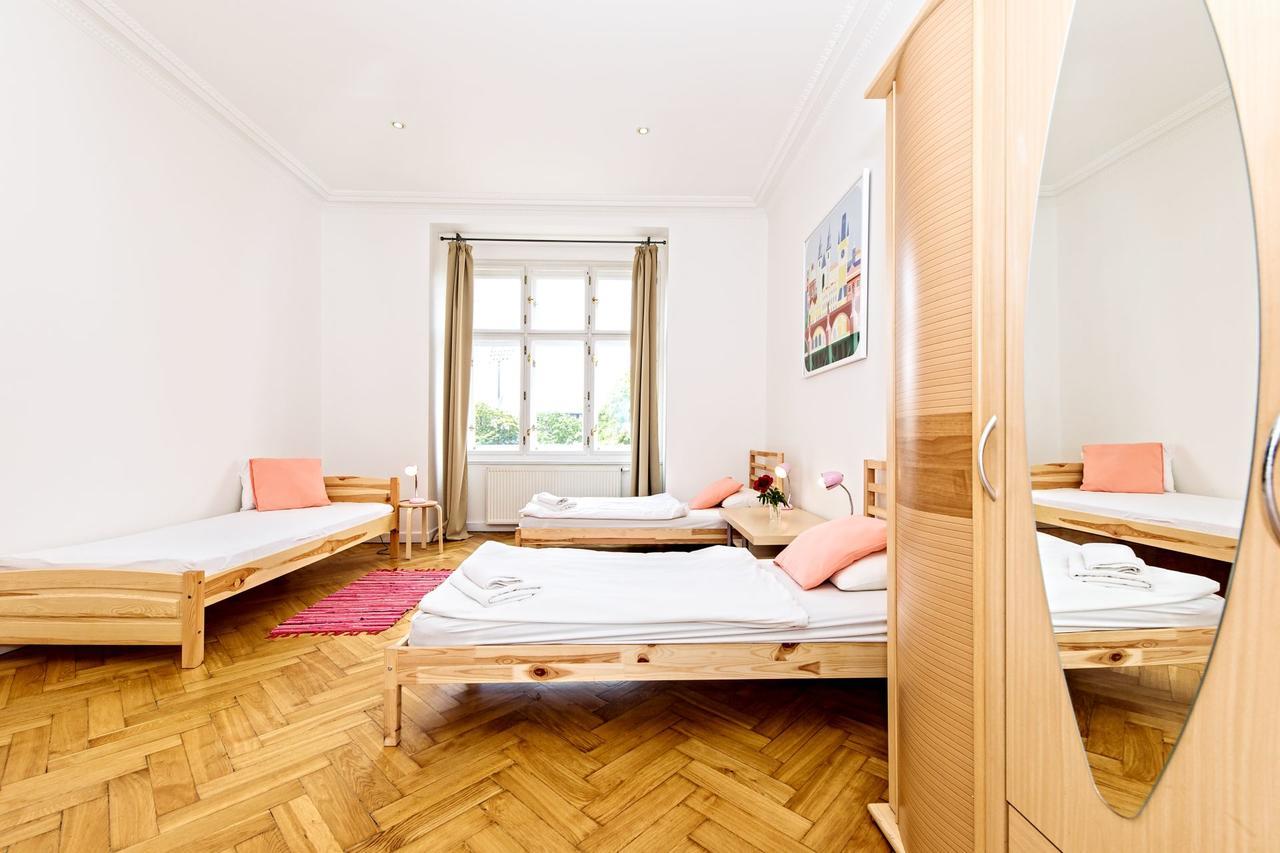 Chill Hill Apartments Prague Luaran gambar