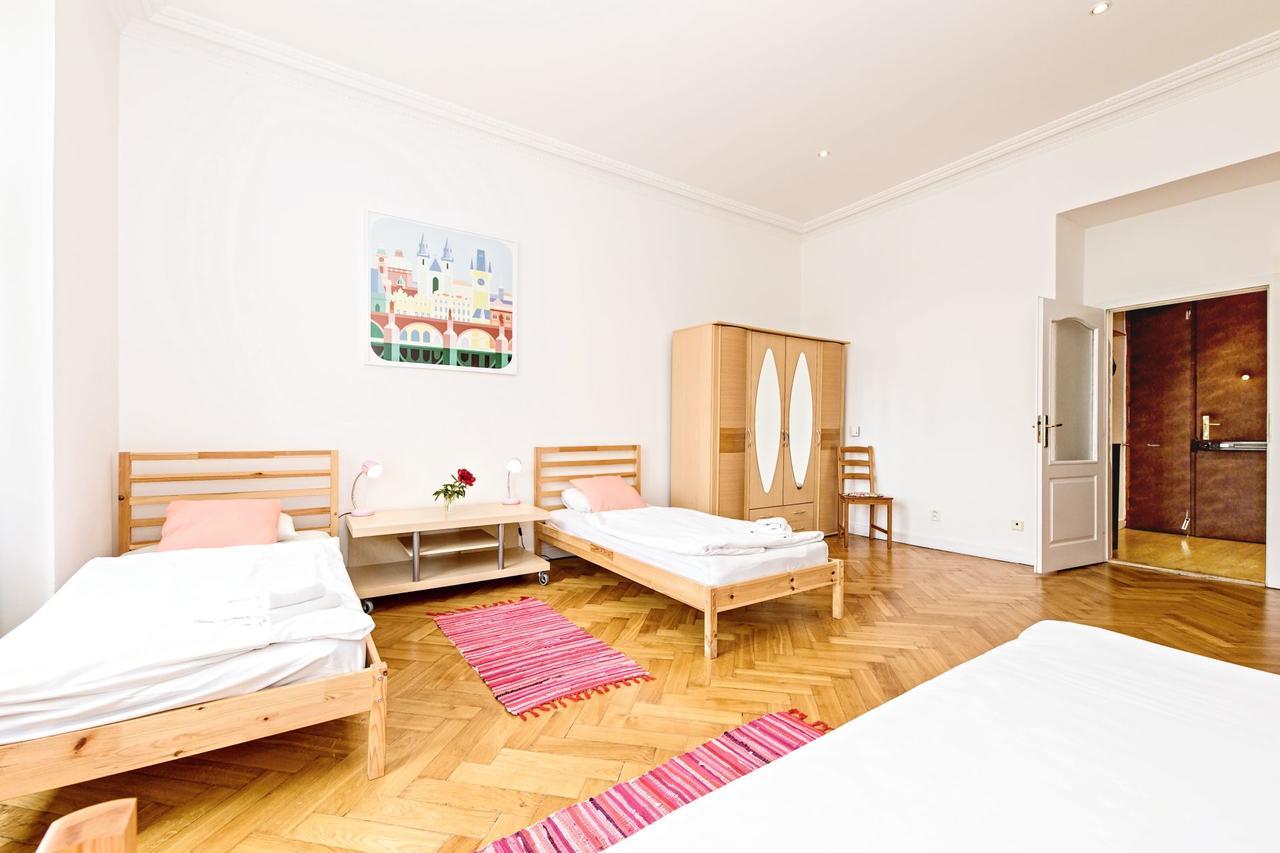 Chill Hill Apartments Prague Luaran gambar